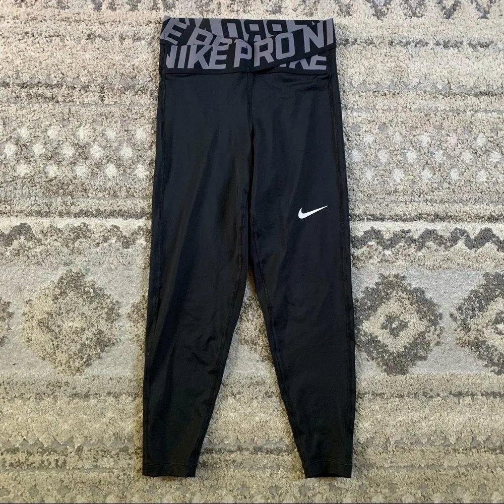 Nike Intertwist Black Leggings XS